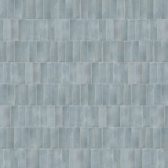 Opciones de colocación de azulejos de pared Atlas Blue Mini Brick 5x15 cm en acabado mate, mostrando tonos azules suaves con una sutil variación tonal y un efecto artesanal en toda la superficie.