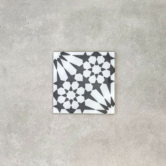 Fizaán Invierno | Azulejo blanco y negro | Azulejos marroquíes | 20cm x 20cm